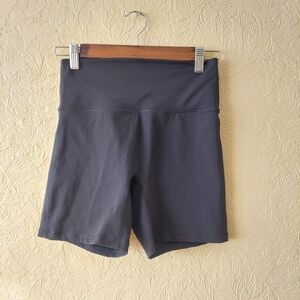 H&M Move black athletic biker shorts Sz small